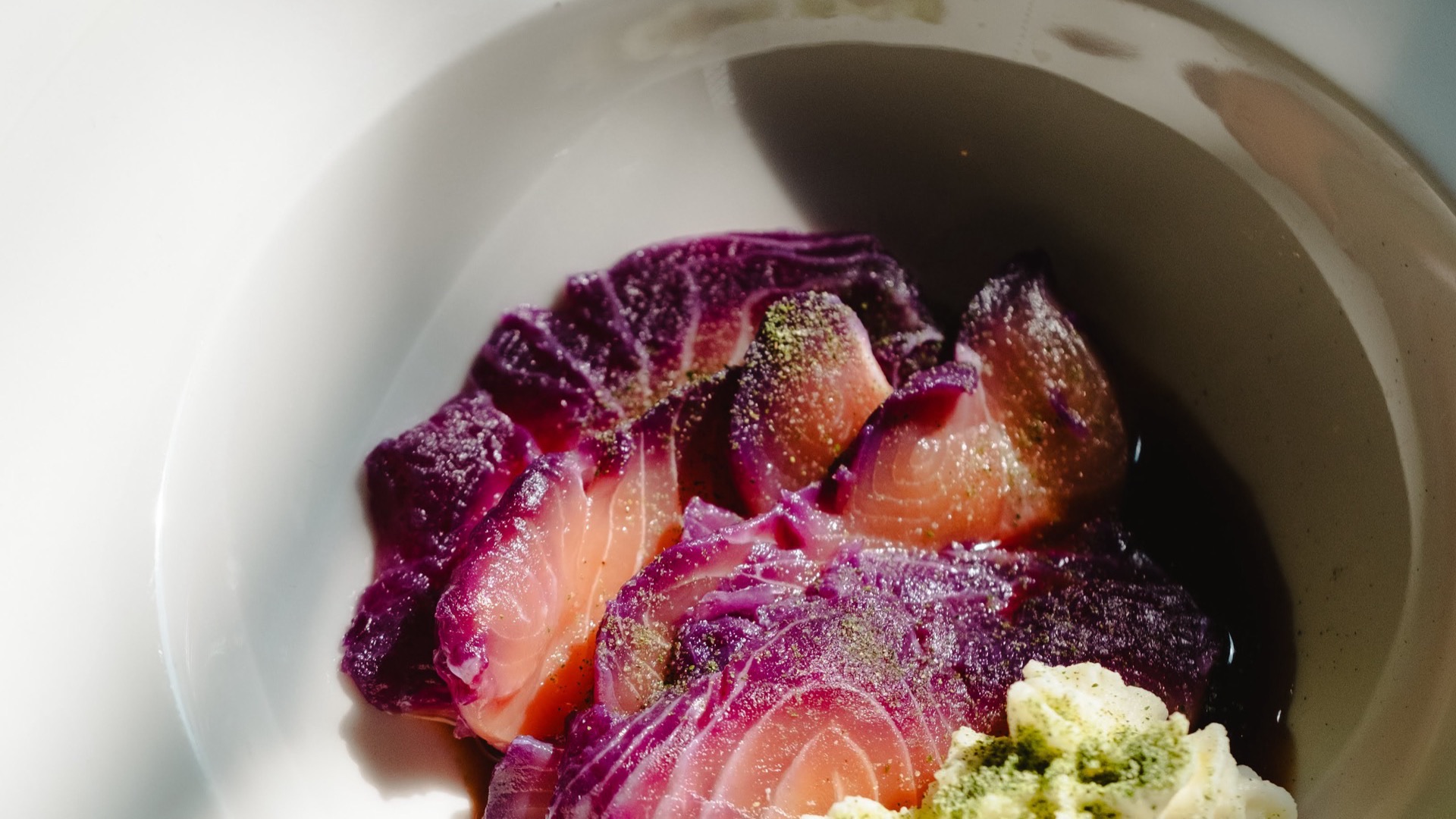 Artystyczne danie restauracyjne - fotografia kulinarna Łódź