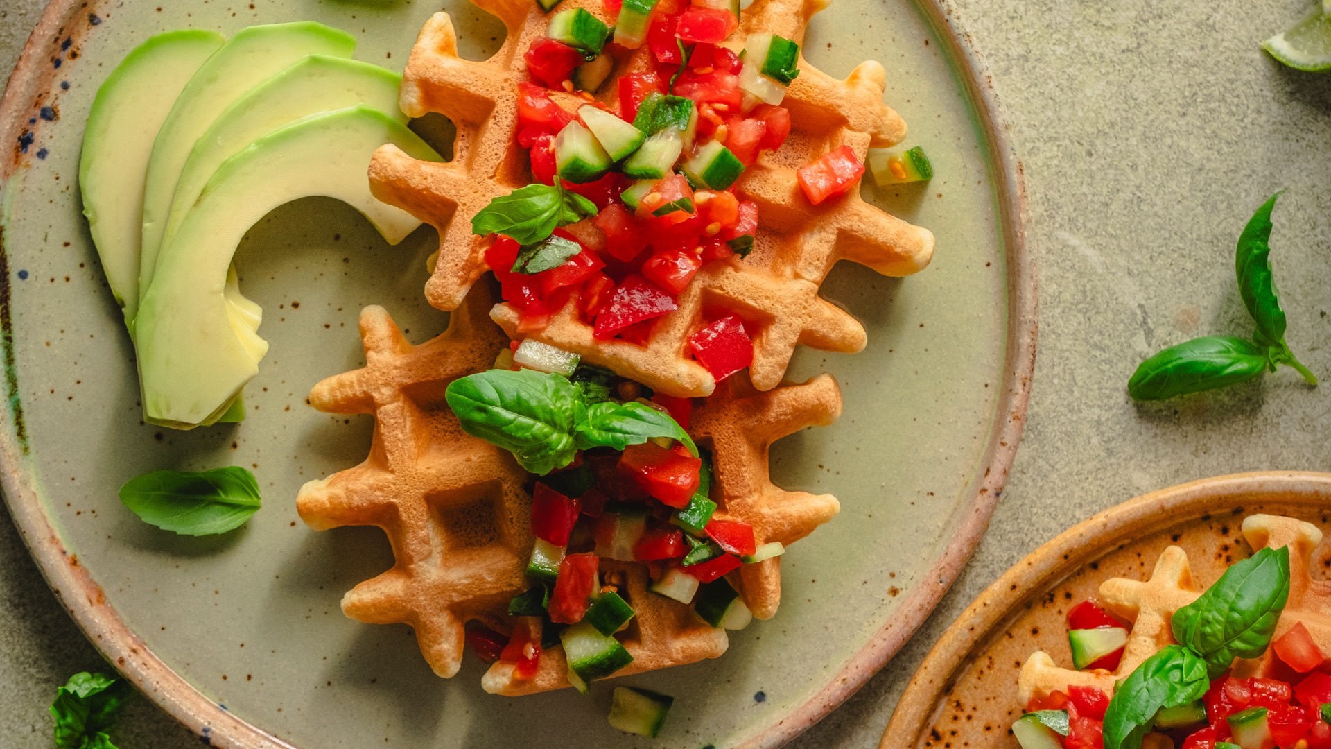 Gofry wytrawne z awokado - profesjonalna fotografia kulinarna